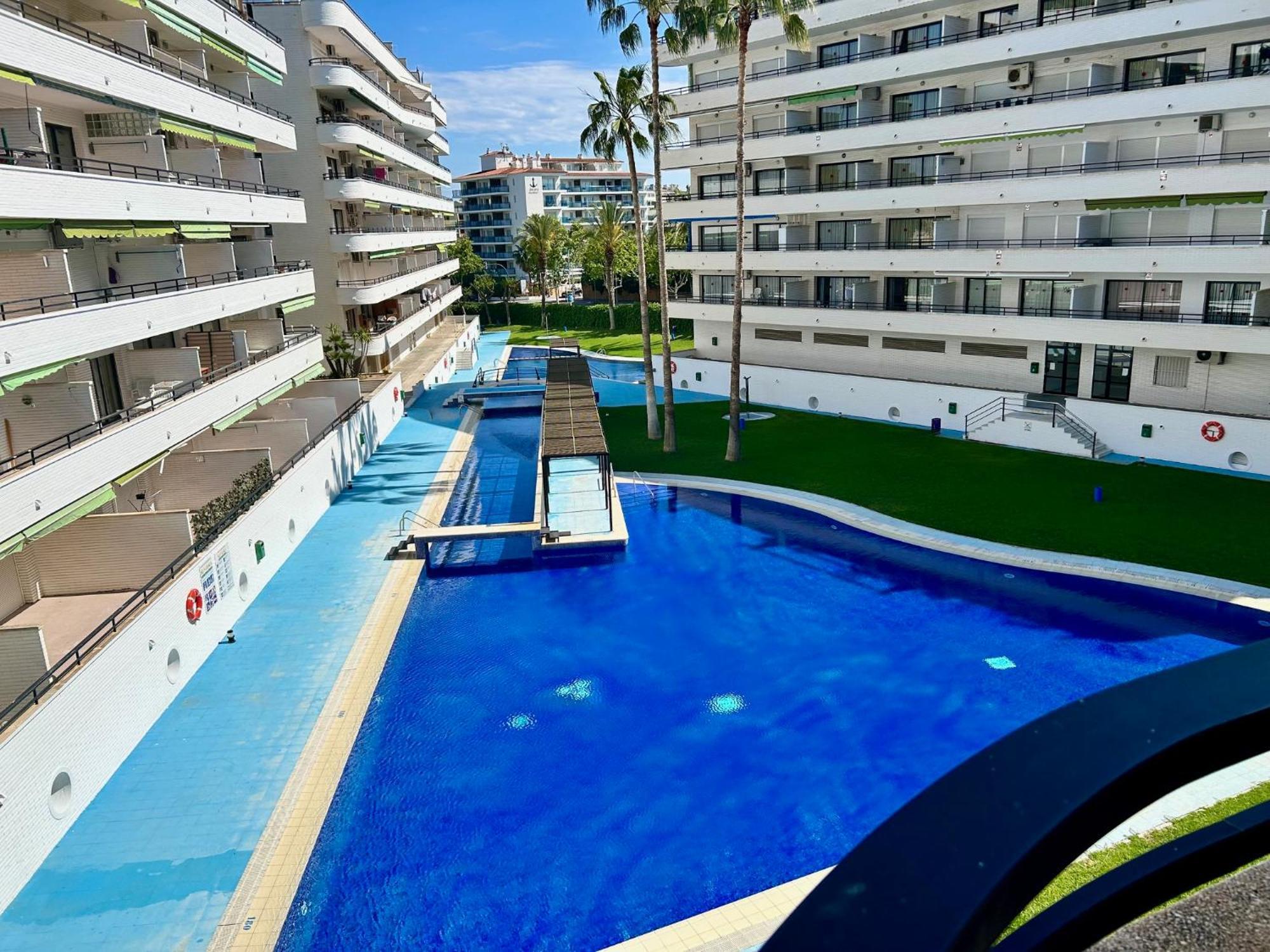 Apartamentos Aventura Salou Zewnętrze zdjęcie